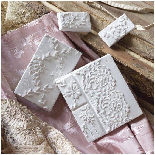 Embossed Luxury Wax Bars - Ziya Candles