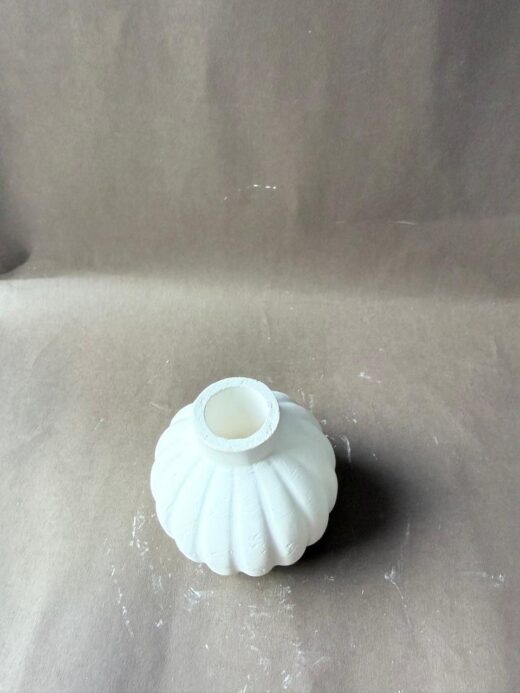 Ribbed Concrete Vase - Ziya Candles